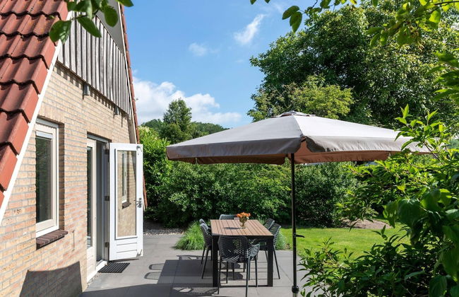 Holiday Home With Garden - Foto 1