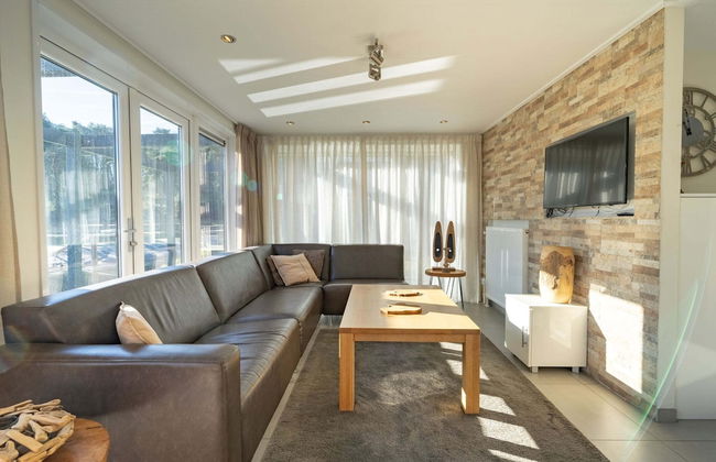 Modern Holiday Home Near Brunssummerheide - Foto 2