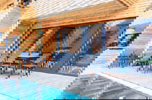 Foto 12 - Elegant Holiday Home With Sauna