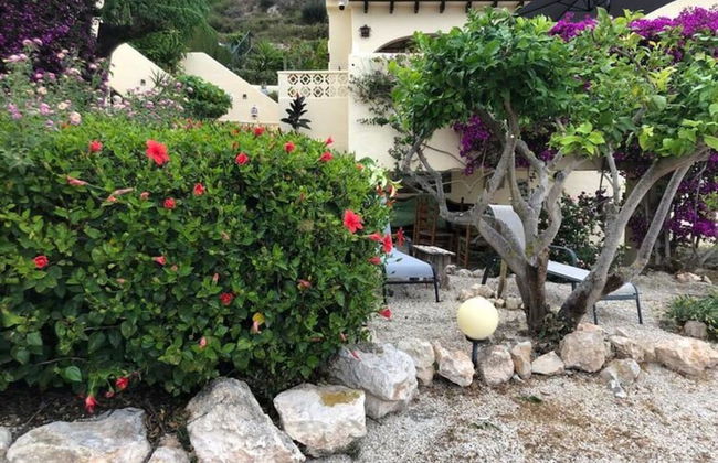 Coastal Villa Near Beaches - Foto 27