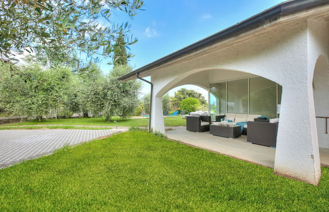 Villa Ulivi private Pool & Lake View - Foto 36