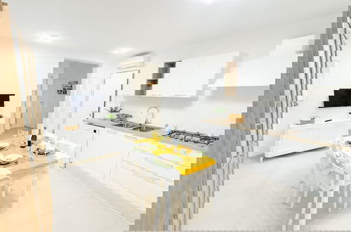 Foto 2 - Poseidonia Apartment