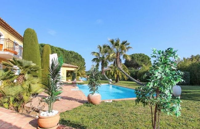 Vibrant Holiday Home With Private Pool - Foto 17