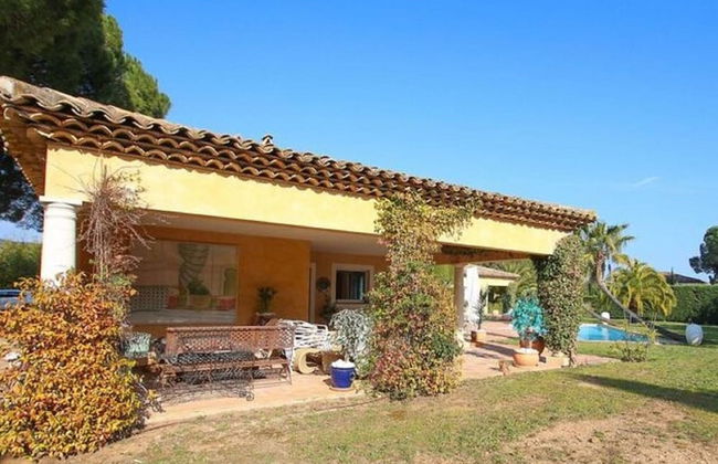 Vibrant Holiday Home With Private Pool - Foto 20