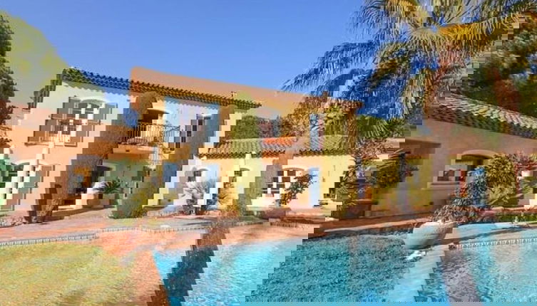 Photo 1 - Vibrant Holiday Home With Private Pool