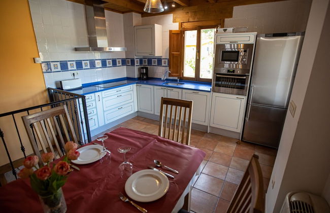 Belvilla by OYO Casa Rural Poza de la Torca II - Foto 7