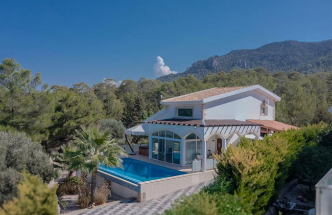 Beautiful 3 Bed Villa in Esentepe - Foto 1