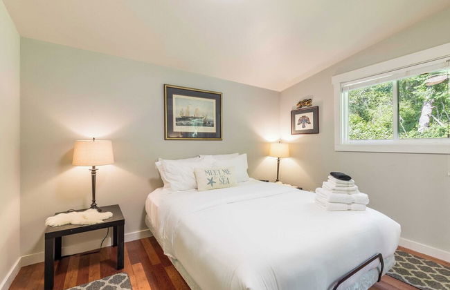 Wolf Beach Cottage by Avantstay Harbor Views - Foto 17