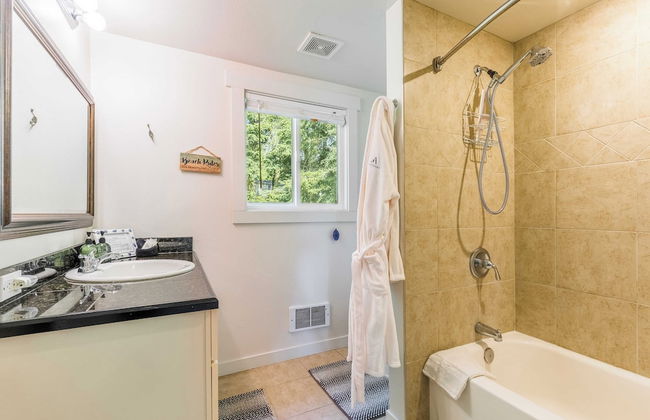 Wolf Beach Cottage by Avantstay Harbor Views - Foto 16
