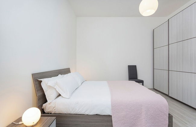 Contemporary apartment in Sturla - Photo 7