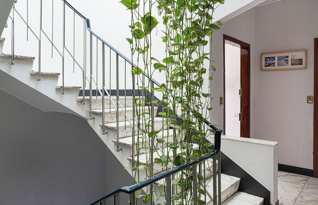 Contemporary apartment in Sturla - Photo 2