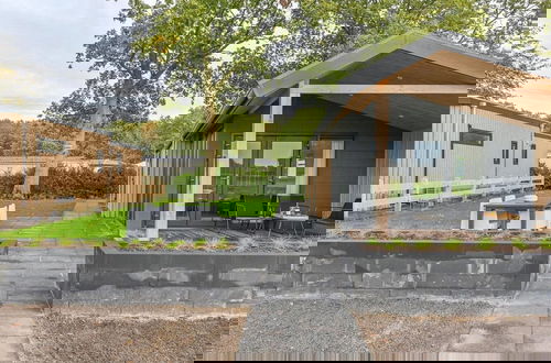 Foto 15 - Cozy Chalet With Unobstructed Views