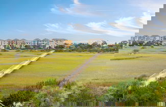 Foto 1 - Beachy Vibe 2 BDR In Desirable HHI Resort!