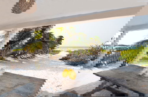 Foto 45 - Arena y Mar Beachfront House, El Cuyo by The Spot Rentals