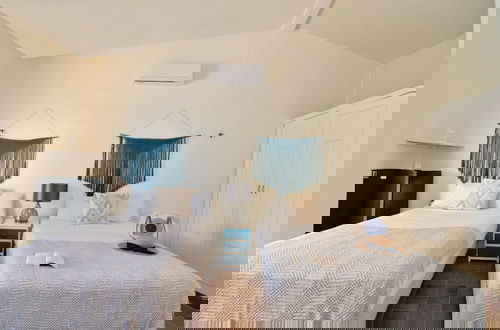 Foto 6 - Arena y Mar Beachfront House, El Cuyo by The Spot Rentals