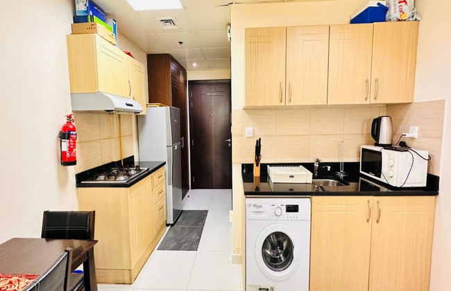 OYO 1233 Home Elite 1 Residence Sports - Foto 13