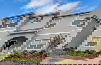 Foto 1 - 5 Bed Storey Lake Beautiful Townhome! 5 Bedroom Townhouse by RedAwning