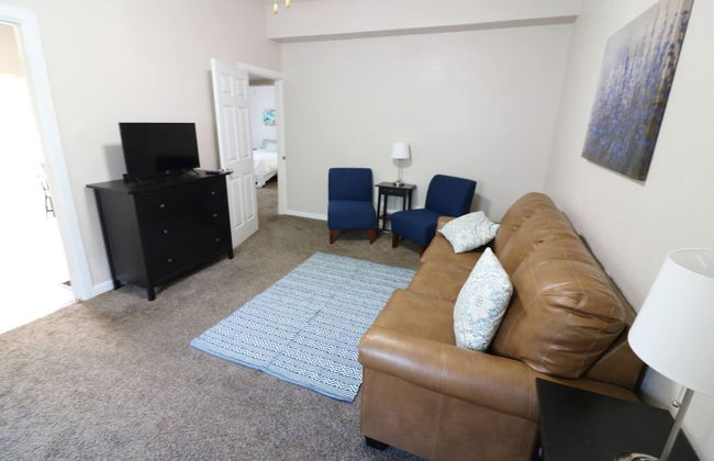 Windsor Park Pad apt 2 min to Mass Ave With AC - Foto 26