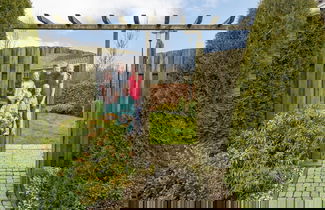 Foto 2 - Attractive Holiday Home in Spier With Garden