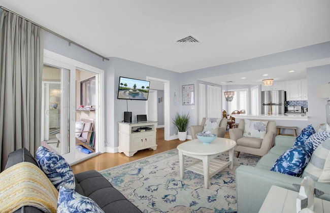 204 B Port O Call by Avantstay Beachfront Condo! - Foto 6
