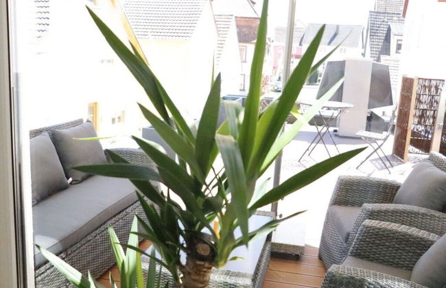 Welcoming Apartment Near Lake - Photo 29
