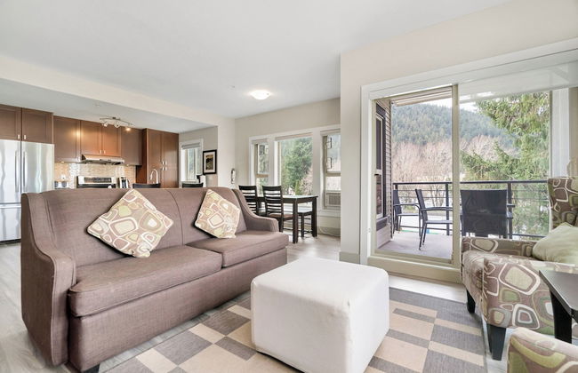 Harmony Haven 2BR Lakefront Suite - Foto 21