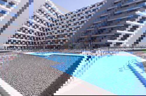 Foto 1 - Brand New Building Czechin Studio City