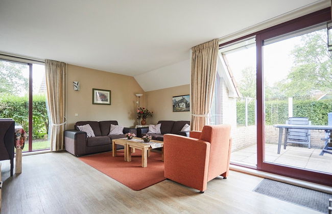 Holiday Home in Zeeland With Spacious Garden - Foto 8