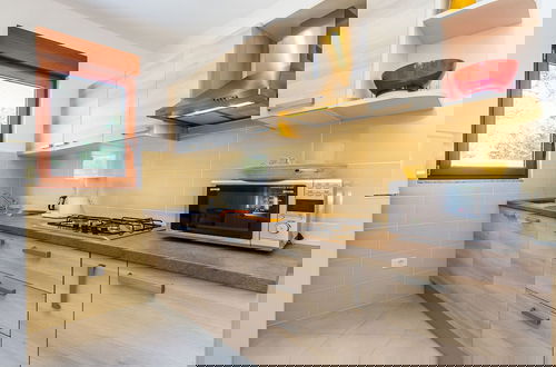 Foto 10 - Spacious Apartment With Covered Terrace