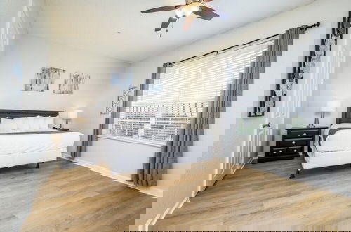 Foto 2 - Penthouse Vacation Condo, Near the Parks - 2014