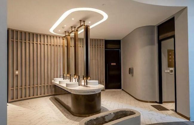 Happy Light Apartment in the Cardinal Court - Foto 43