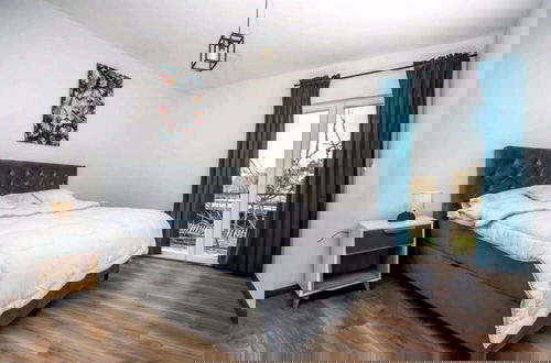 Foto 6 - Bruno - Modern Apartment With Pool - A1