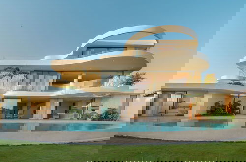 Foto 1 - Babylon