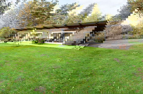 Foto 12 - 6 Person Holiday Home in Vaeggerlose