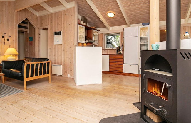 6 Person Holiday Home in Jerup - Photo 12