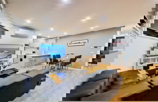 Foto 1 - Rosie Townhouse - Modern and Comfortable Home
