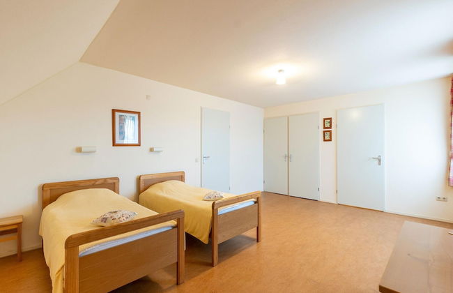 Inviting Villa in Panningen - Foto 8