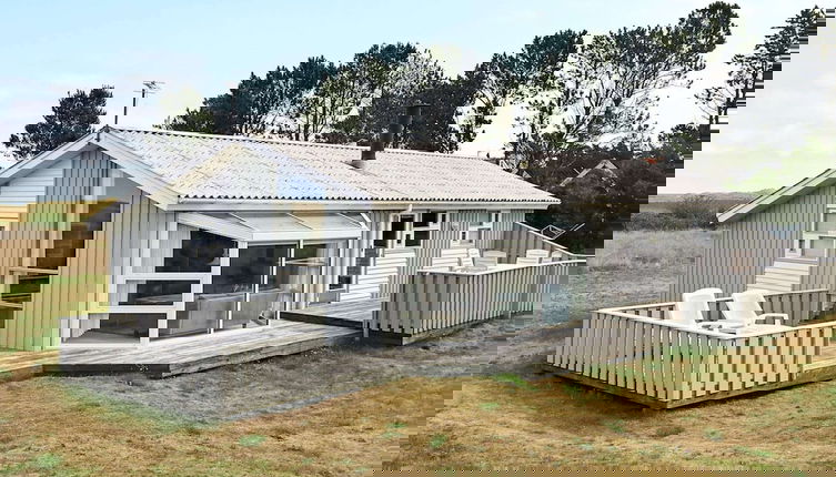Foto 1 - 6 Person Holiday Home in Jerup