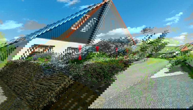 Foto 1 - Charming Villa With Parasol