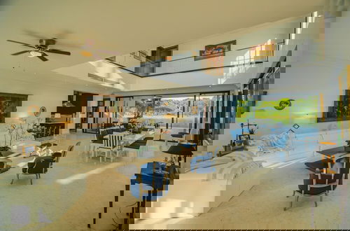 Foto 5 - New Lake Front Villa in Golf and Beach Resort