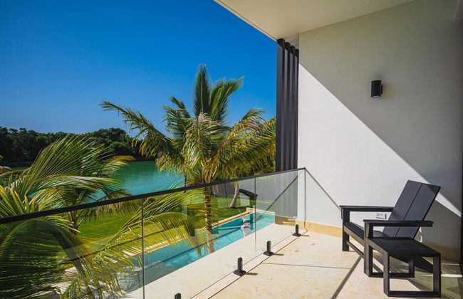 New Lake Front Villa in Golf and Beach Resort - Foto 23