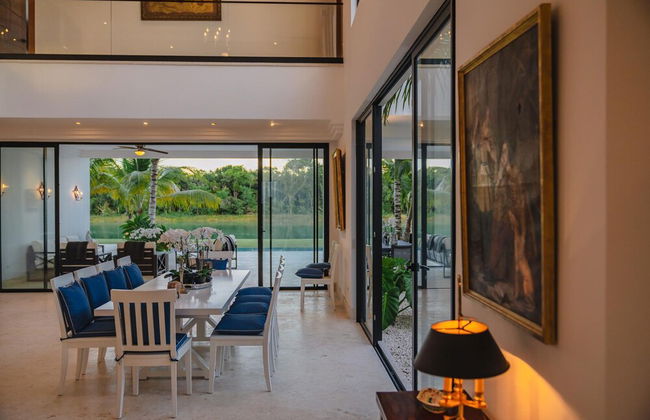 New Lake Front Villa in Golf and Beach Resort - Foto 10