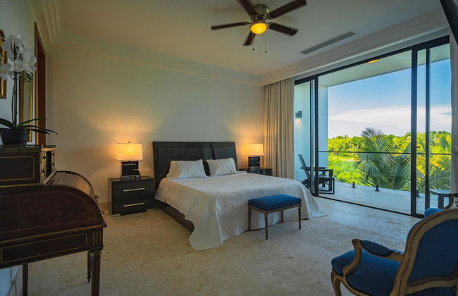 New Lake Front Villa in Golf and Beach Resort - Foto 36