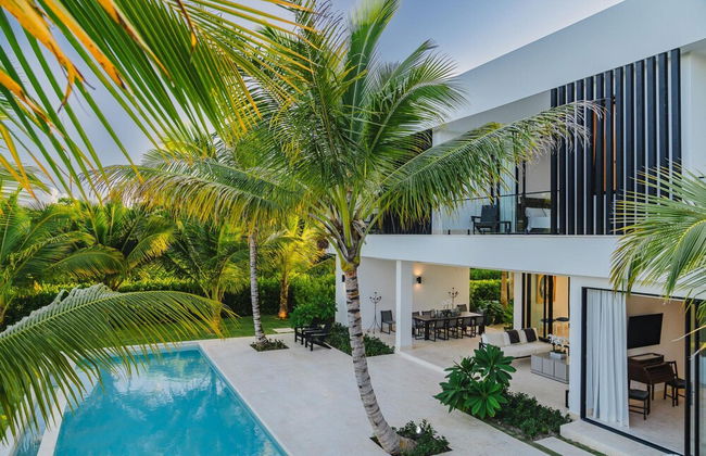 New Lake Front Villa in Golf and Beach Resort - Foto 43