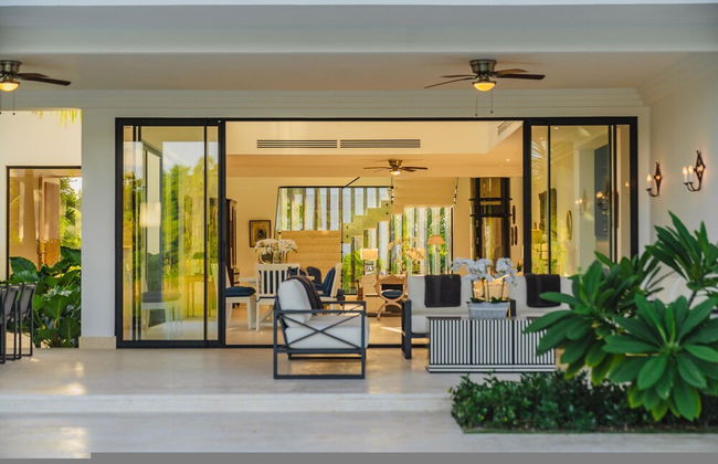 New Lake Front Villa in Golf and Beach Resort - Foto 17