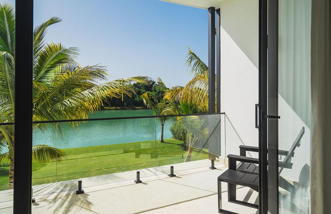 New Lake Front Villa in Golf and Beach Resort - Foto 25