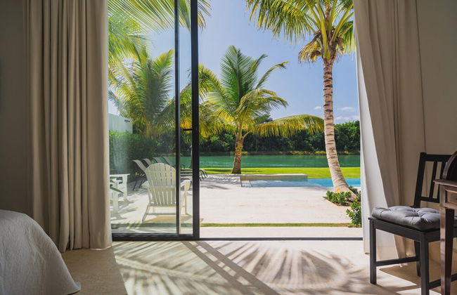 New Lake Front Villa in Golf and Beach Resort - Foto 30