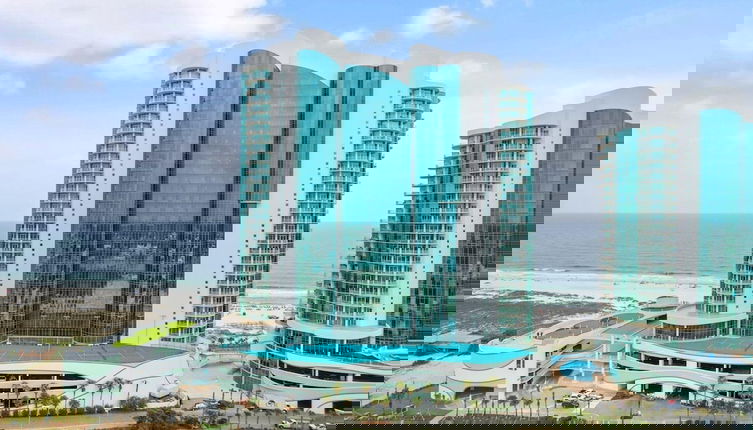 Photo 1 - Turquoise C2706