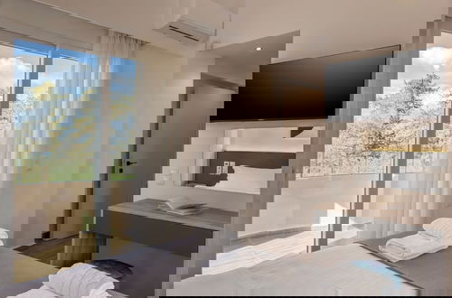 Photo 4 - AeNaos Luxury Villa