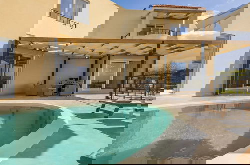 Photo 36 - AeNaos Luxury Villa